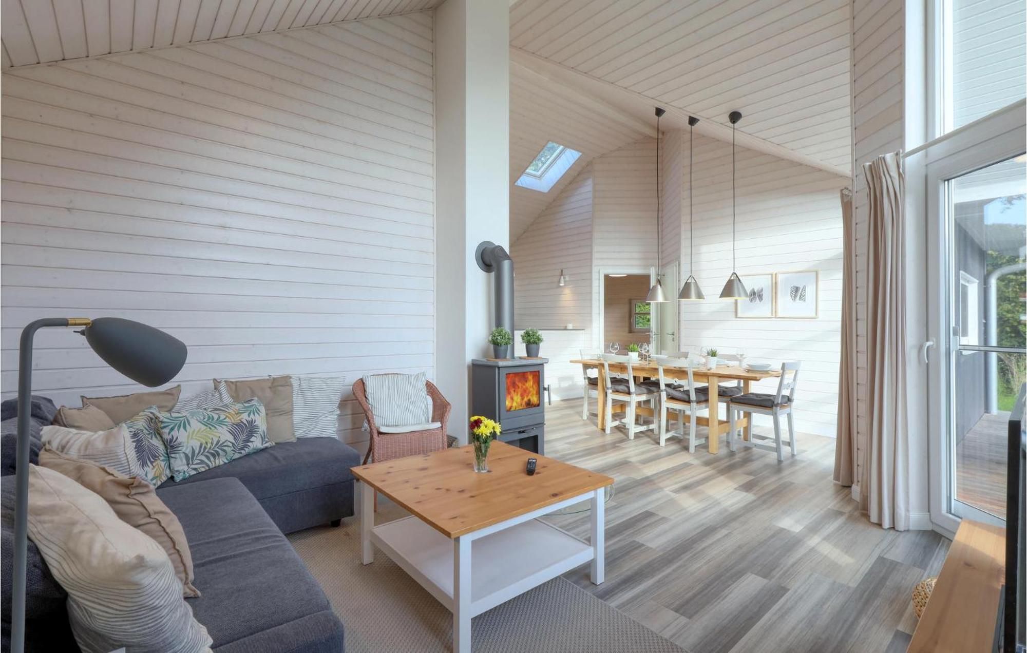 Stunning Home In Krems Ii-Warderbrueck With Wifi Gols Exterior foto